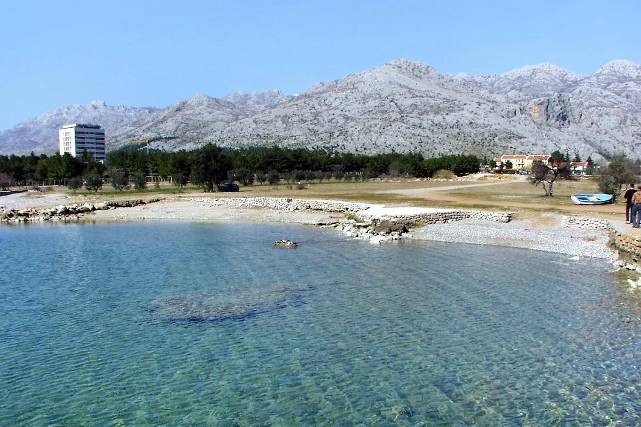 Apartments And Rooms With Parking Space Starigrad, Paklenica - 6606