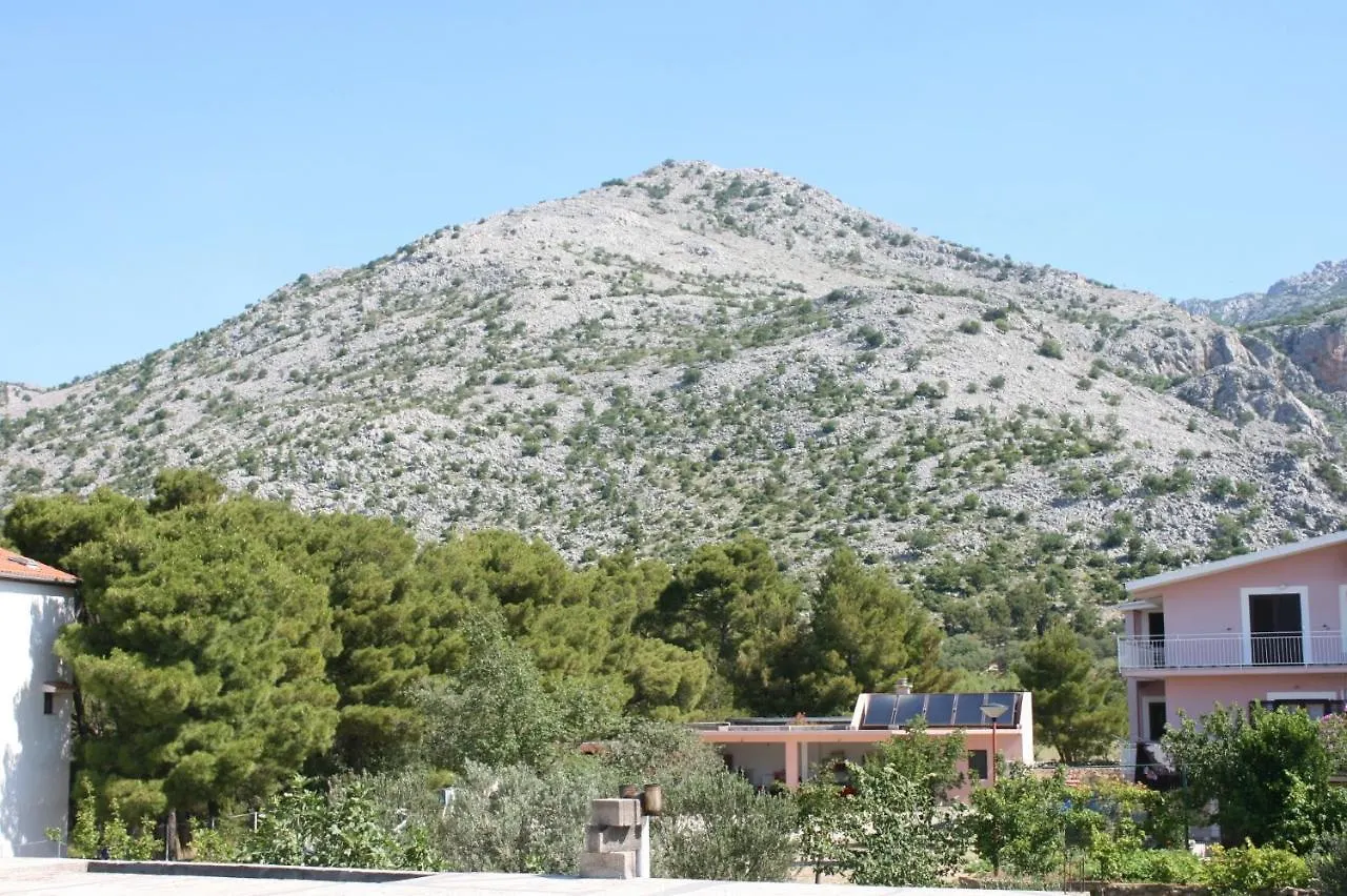Apartments And Rooms With Parking Space Starigrad, Paklenica - 6606
